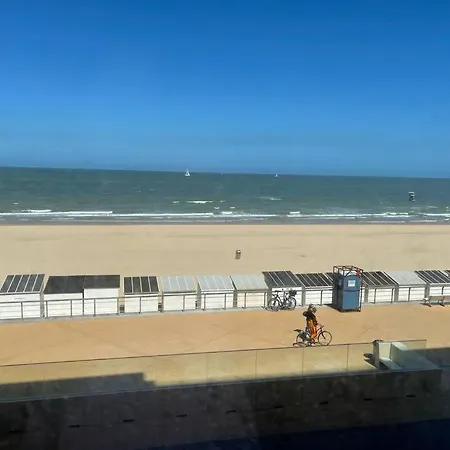 C The C - Oostende Exterior photo